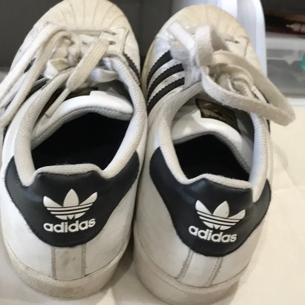 Adidas Superstar Size 6.5 Mens